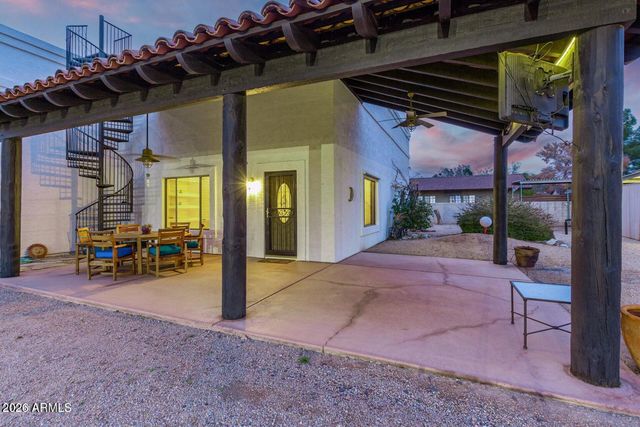 5224 W CREEDANCE Boulevard, Glendale, AZ 85310