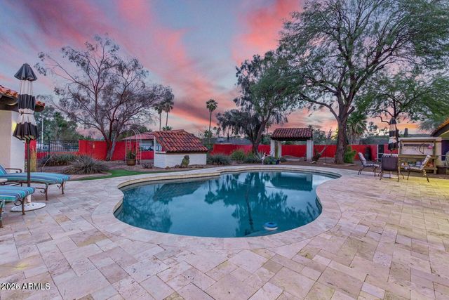 5224 W CREEDANCE Boulevard, Glendale, AZ 85310