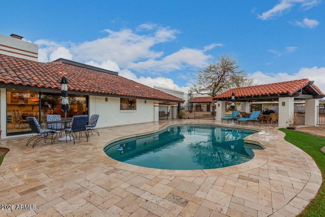 5224 W CREEDANCE Boulevard, Glendale, AZ 85310