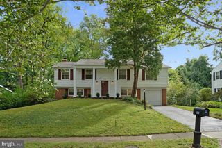 4305 MARKWOOD LN, Fairfax, VA 22033