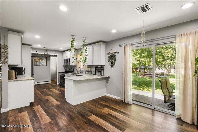 13 Cypress Avenue, Jackson, NJ 08527