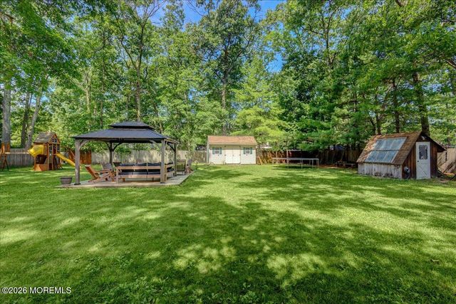 13 Cypress Avenue, Jackson, NJ 08527