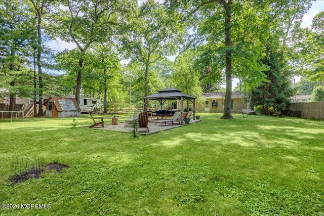 13 Cypress Avenue, Jackson, NJ 08527
