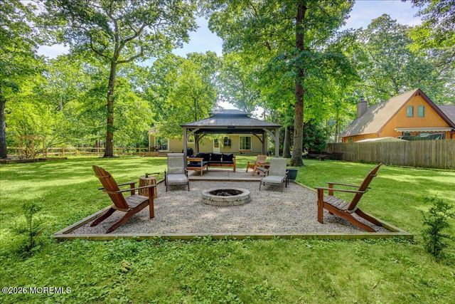 13 Cypress Avenue, Jackson, NJ 08527
