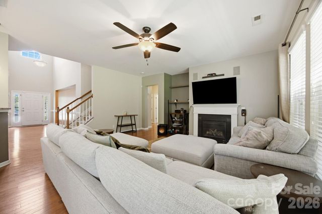 14711 Brannock Hills Drive, Charlotte, NC 28278