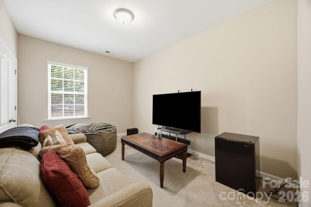 14711 Brannock Hills Drive, Charlotte, NC 28278