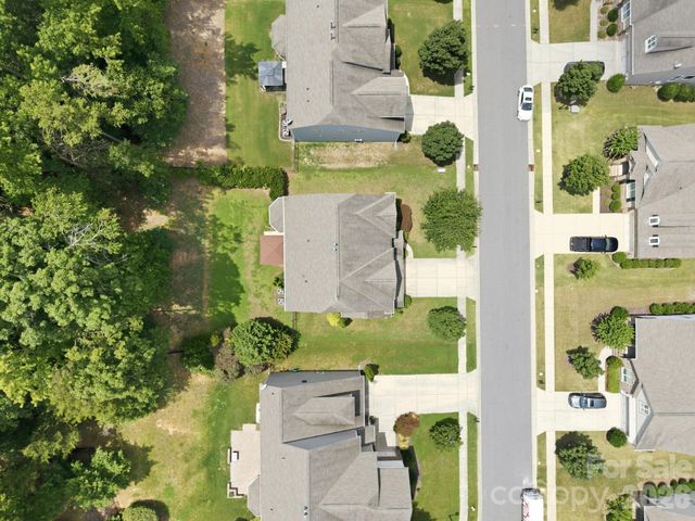 14711 Brannock Hills Drive, Charlotte, NC 28278