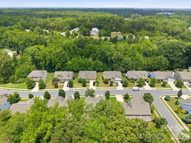 14711 Brannock Hills Drive, Charlotte, NC 28278