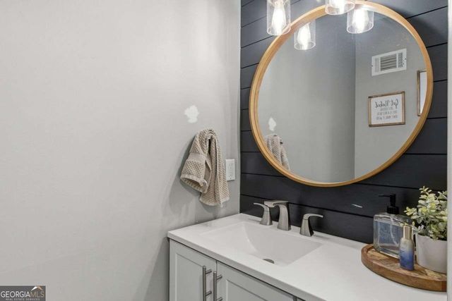 5841 Brookstone Overlook NW, Acworth, GA 30101