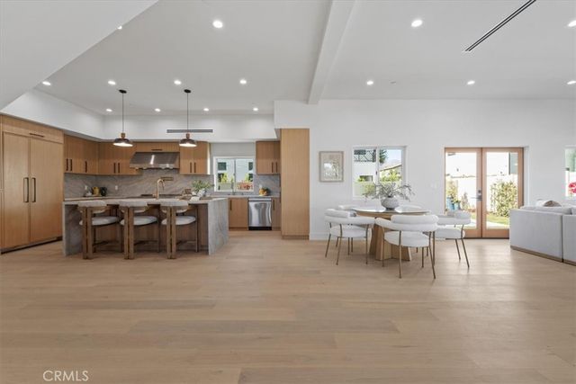 21811 San Jose Street, Chatsworth, CA 91311