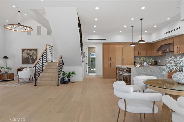 21811 San Jose Street, Chatsworth, CA 91311
