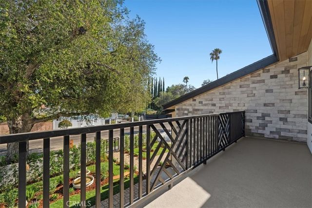 21811 San Jose Street, Chatsworth, CA 91311