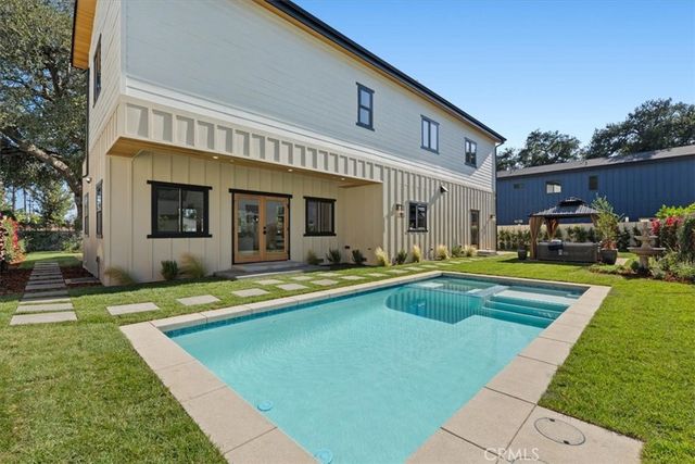 21811 San Jose Street, Chatsworth, CA 91311