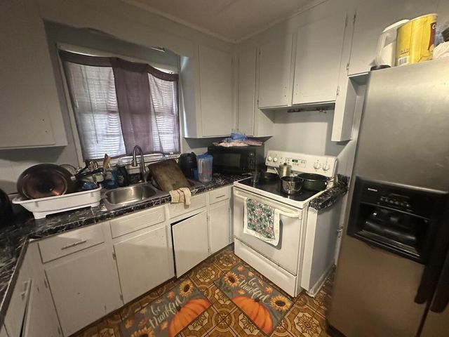 3305 Dena Dr, Dothan, AL 36303