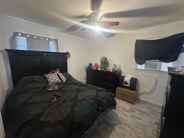 3305 Dena Dr, Dothan, AL 36303