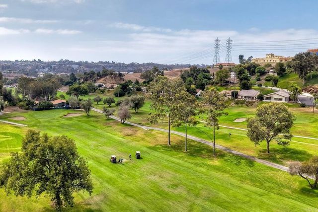 2233 Valley Road, Oceanside, CA 92056