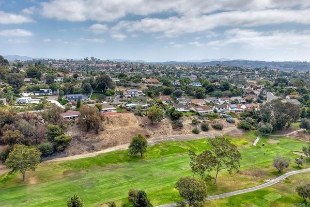 2233 Valley Road, Oceanside, CA 92056