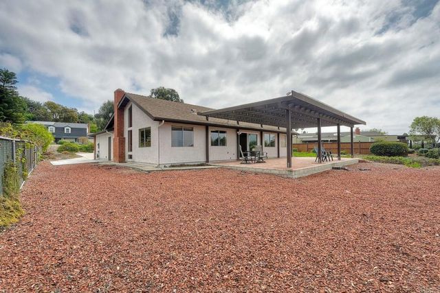 2233 Valley Road, Oceanside, CA 92056