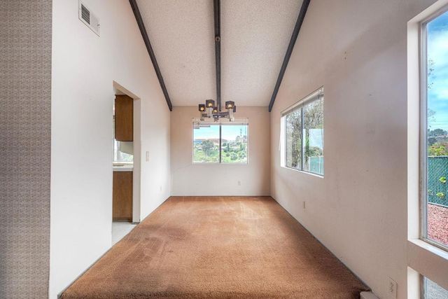 2233 Valley Road, Oceanside, CA 92056