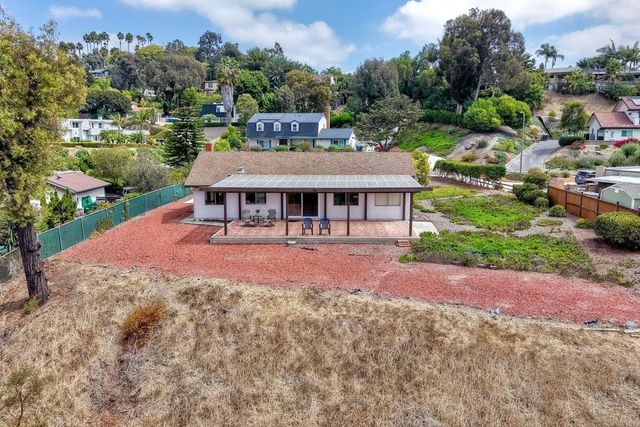 2233 Valley Road, Oceanside, CA 92056