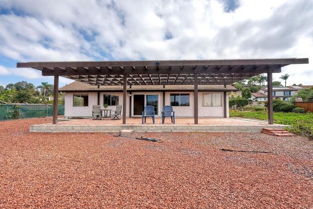 2233 Valley Road, Oceanside, CA 92056