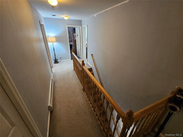 65 W Peenpack Trail, Sparrowbush, NY 12780