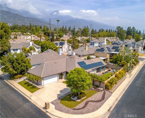 1986 White Rabbit, Upland, CA 91784