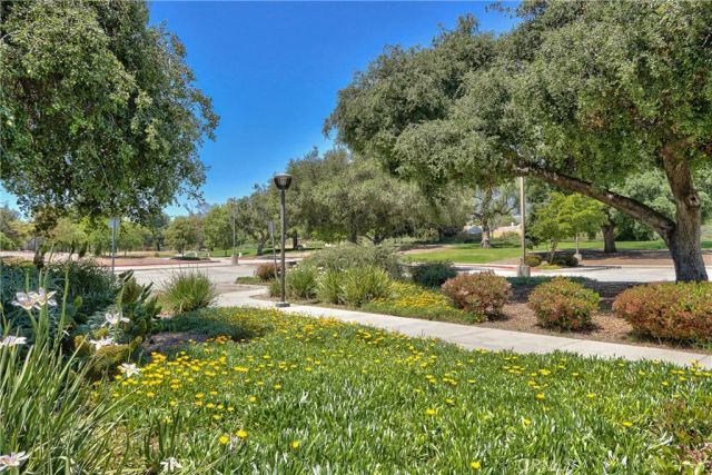1986 White Rabbit, Upland, CA 91784