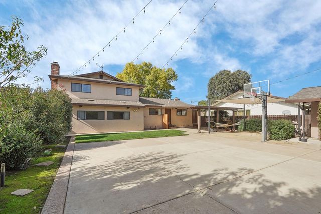 8028 Arroyo Way, Stockton, CA 95209