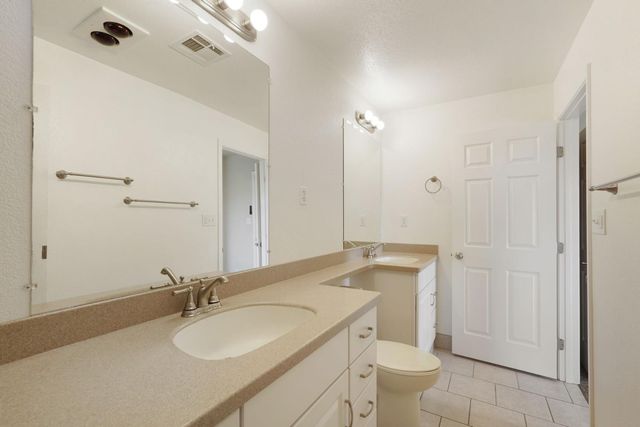 8028 Arroyo Way, Stockton, CA 95209