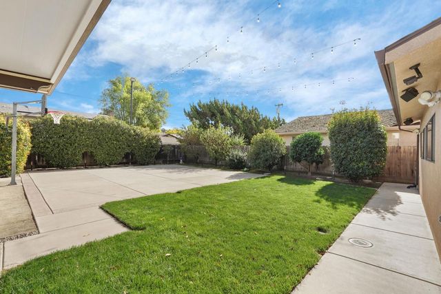 8028 Arroyo Way, Stockton, CA 95209