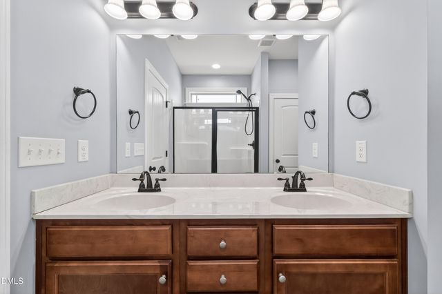 205 S Eastwood Drive, Benson, NC 27504