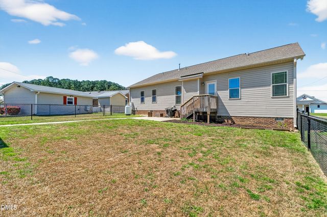 205 S Eastwood Drive, Benson, NC 27504