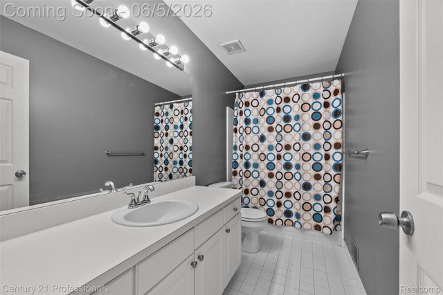 3061 Talon Circle, Orion Charter Township, MI 48360