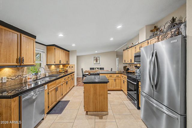 39809 N NEW RIVER Road, Phoenix, AZ 85086