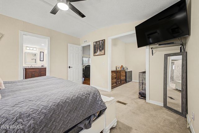 39809 N NEW RIVER Road, Phoenix, AZ 85086