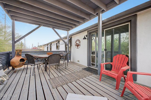 39809 N NEW RIVER Road, Phoenix, AZ 85086