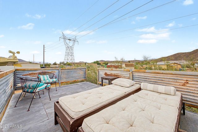39809 N NEW RIVER Road, Phoenix, AZ 85086