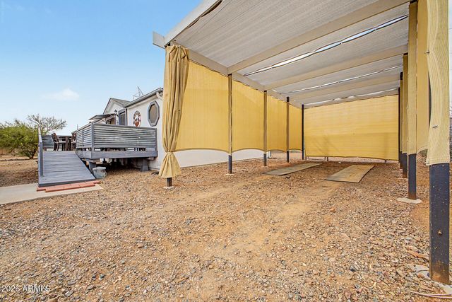 39809 N NEW RIVER Road, Phoenix, AZ 85086
