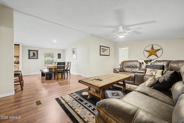 39809 N NEW RIVER Road, Phoenix, AZ 85086