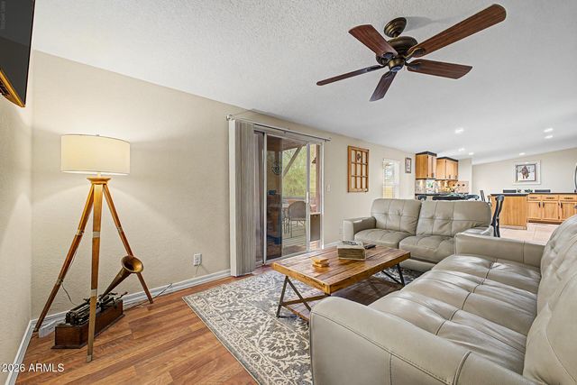 39809 N NEW RIVER Road, Phoenix, AZ 85086