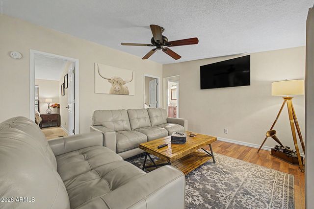 39809 N NEW RIVER Road, Phoenix, AZ 85086