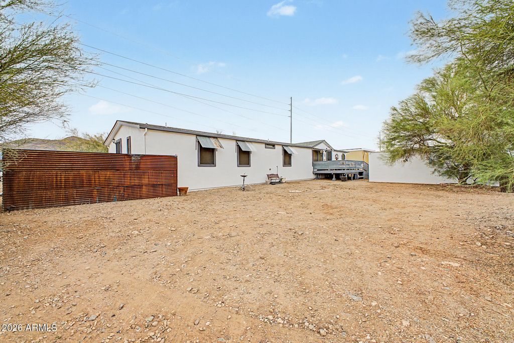 39809 N NEW RIVER Road, Phoenix, AZ 85086