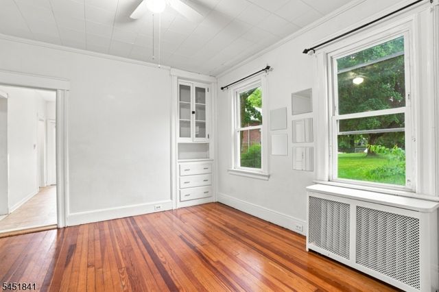 41 N 14Th St, Hawthorne Boro, NJ 07506