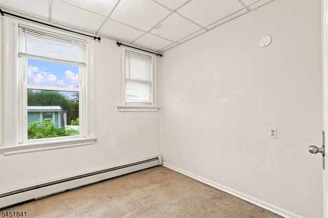 41 N 14Th St, Hawthorne Boro, NJ 07506