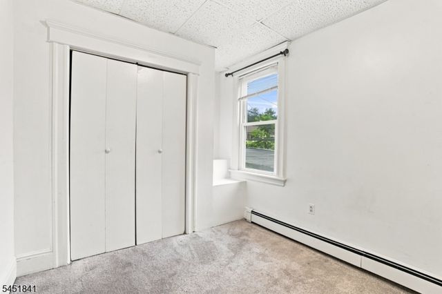 41 N 14Th St, Hawthorne Boro, NJ 07506