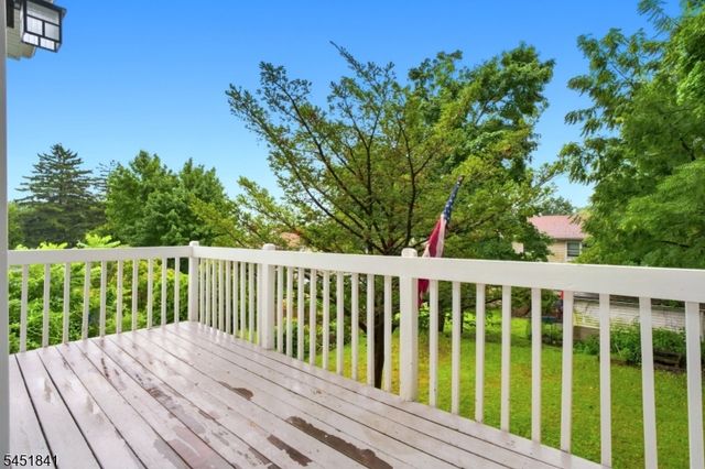 41 N 14Th St, Hawthorne Boro, NJ 07506