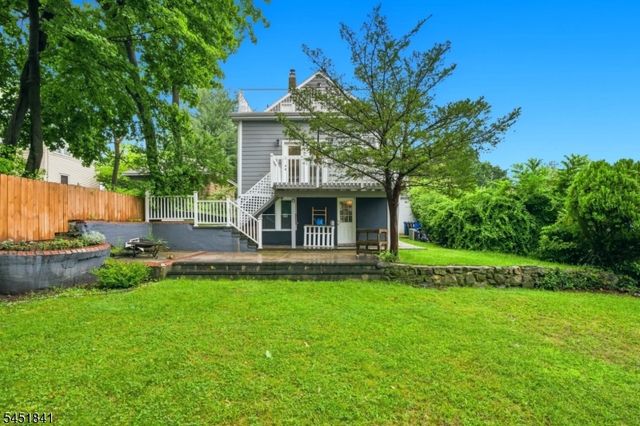 41 N 14Th St, Hawthorne Boro, NJ 07506