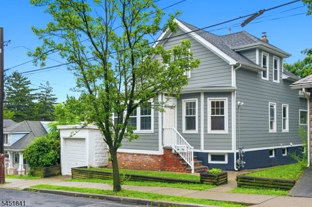 41 N 14Th St, Hawthorne Boro, NJ 07506