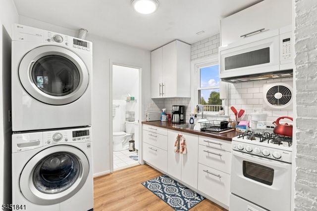 41 N 14Th St, Hawthorne Boro, NJ 07506